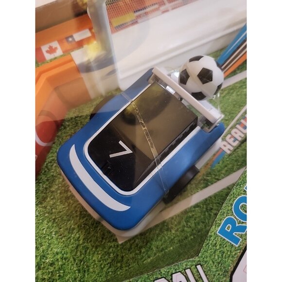 HEXBUG Robotic Soccer Arena Ages 8+ Sports Strategy Kit NEW FACTORY SEALED - Picture 3 of 10